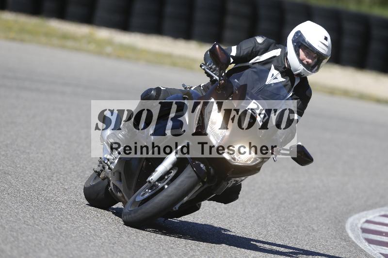 /05 07.04.2026 Cornu Master School ADR/Gruppe rot/24